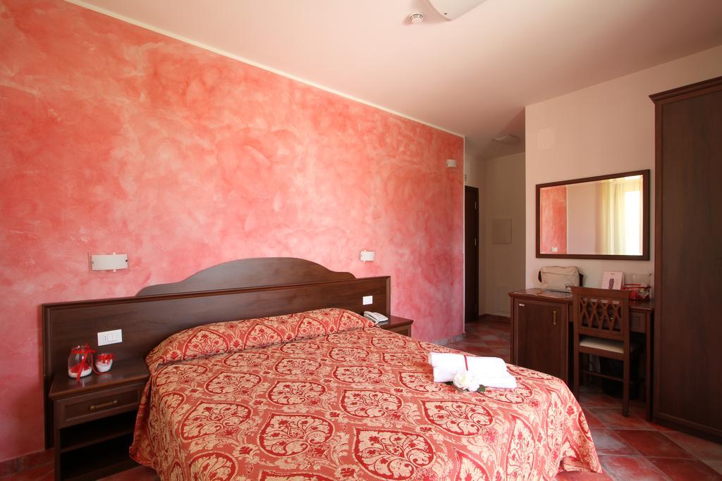Country House Il Ponte อัลบา อาดริอาติกา ภายนอก รูปภาพ